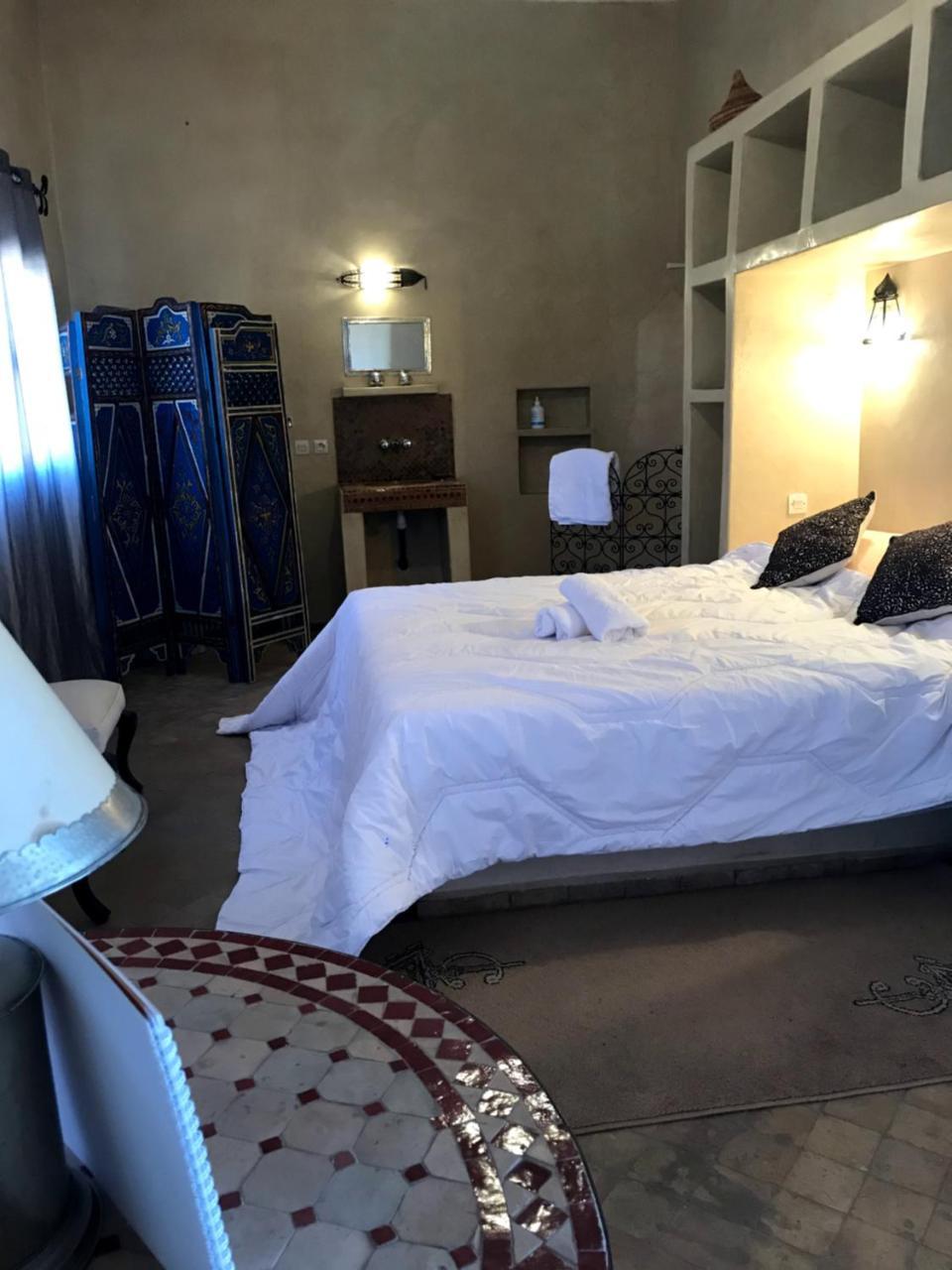 Soraya Hammam & Jacuzzi Bed & Breakfast