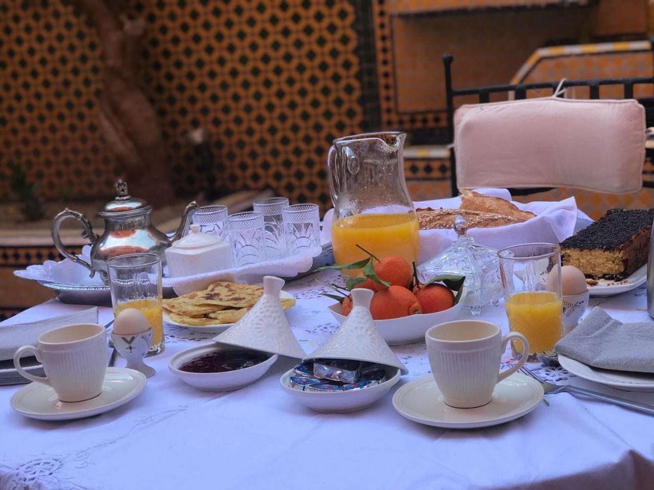 Soraya Hammam & Jacuzzi Bed & Breakfast